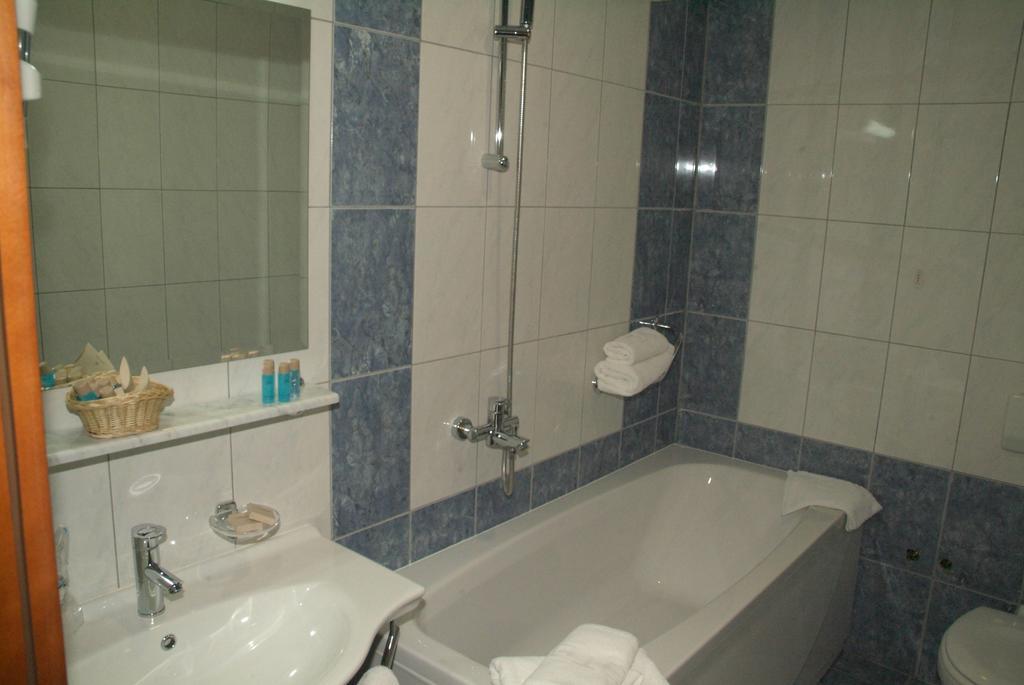 Hotel Kaktus Čitluk Esterno foto